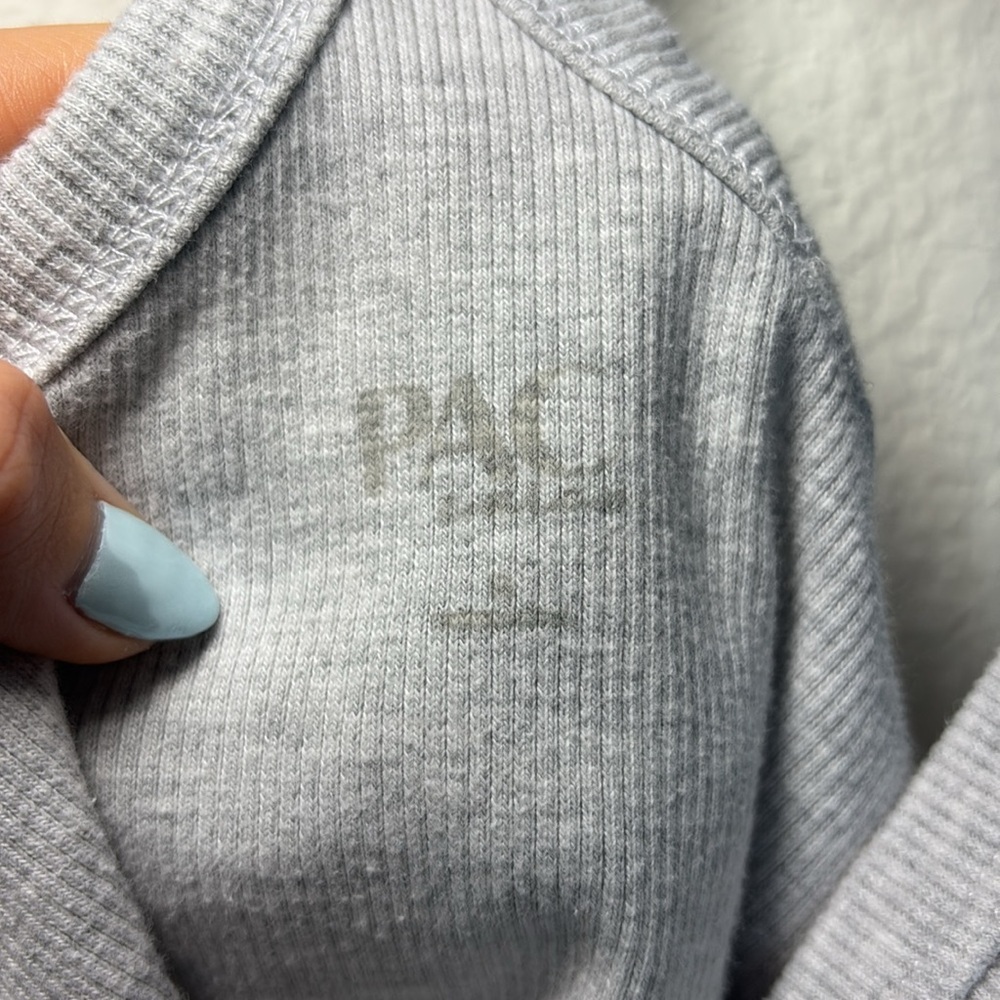 Pacsun Gray Ribbed Cropped Top Bra size medium - Picture 2 of 4